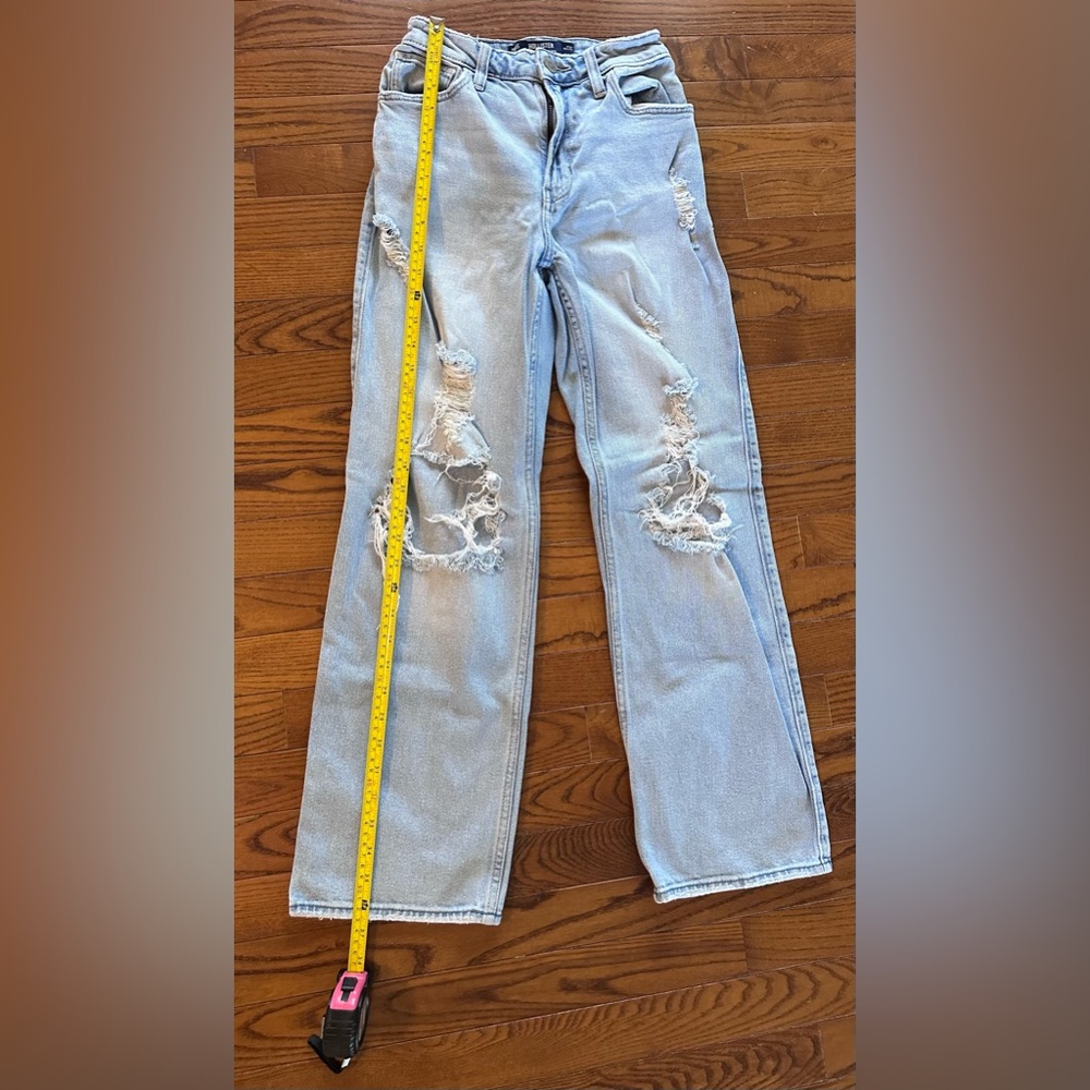 Distressed Light Blue Women's Jeans